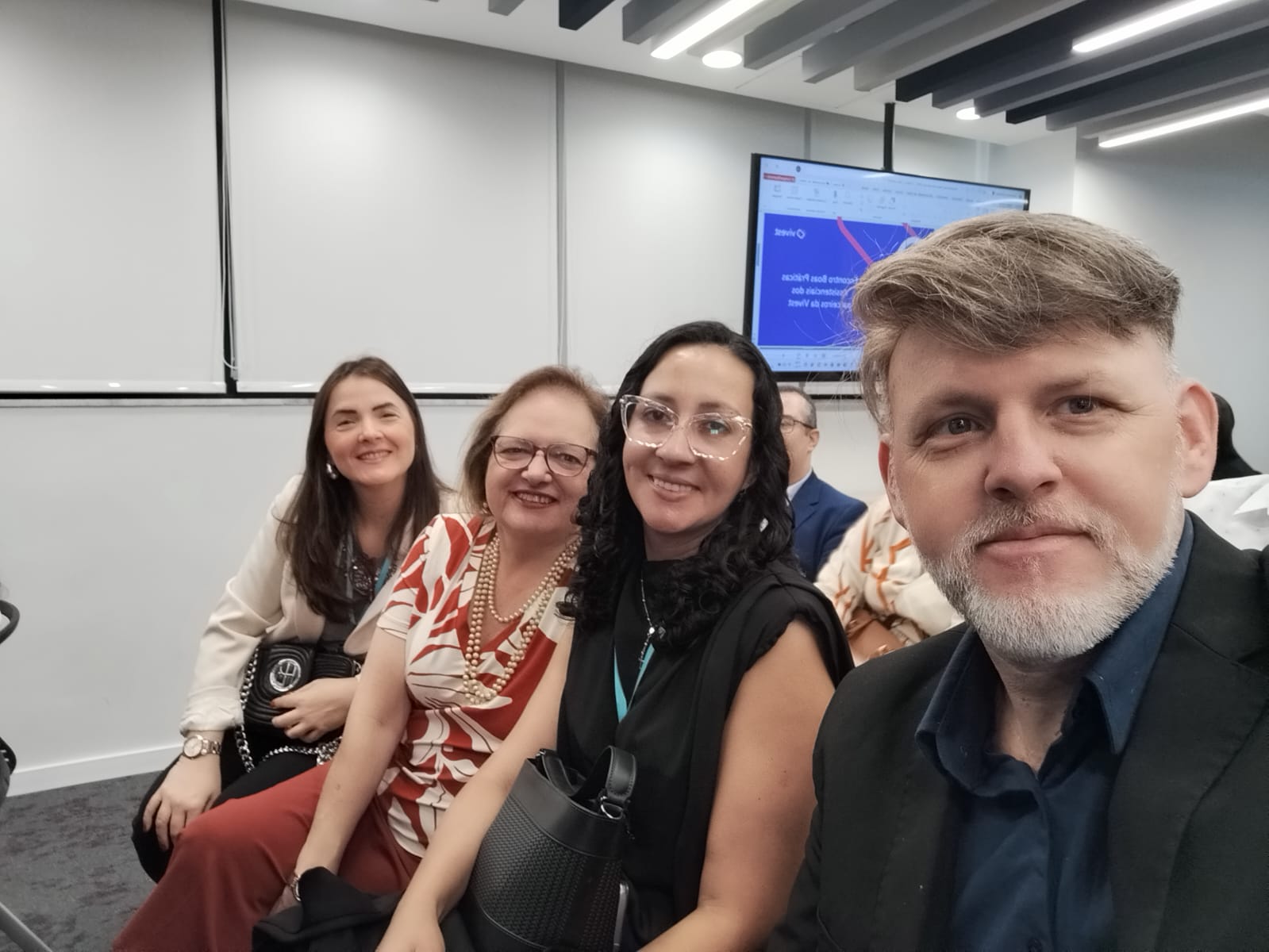 WhatsApp Image 2024-10-31 at 15.30.47.jpeg